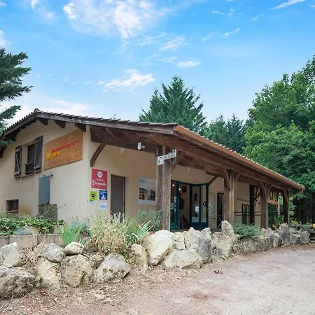Maeva Escapades Les Lacs D'armagnac Campsite