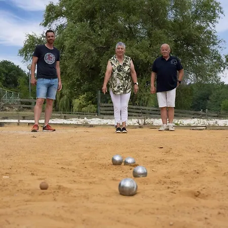 Campsite Maeva Escapades Les Lacs D'armagnac